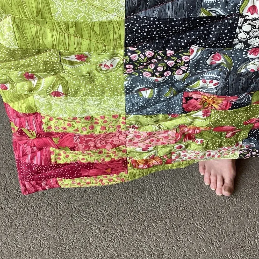 Hand Crafted Tulip Tango Quilt